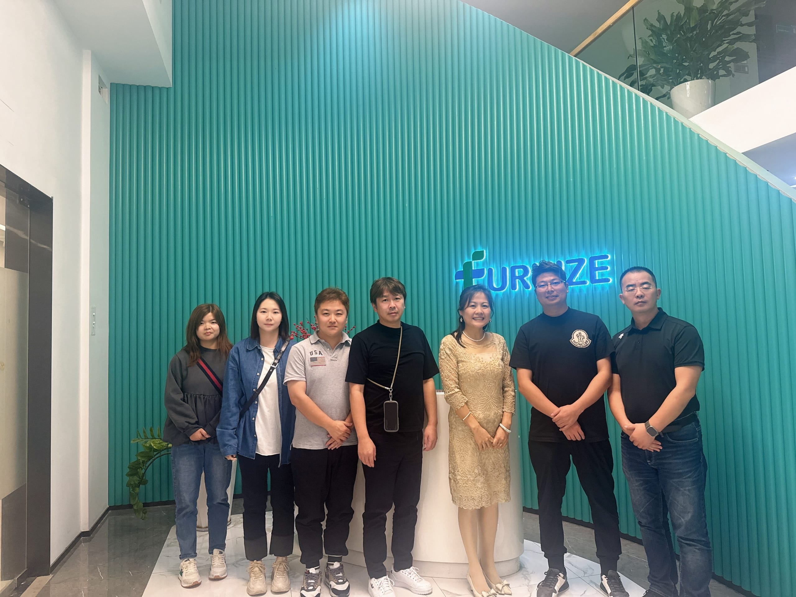 Welcoming our Japanese partner to the Furuize manufacturing facility