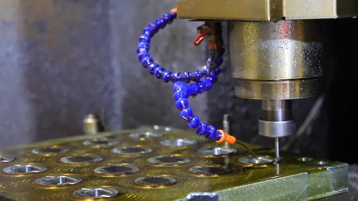 Quality control and lot traceability on menstrual cup production line during supplier audit